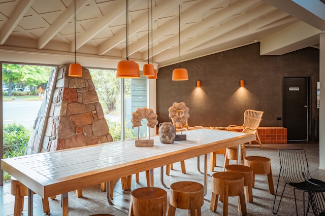 Galeri Referensi Cafe Minimalis Kayu 