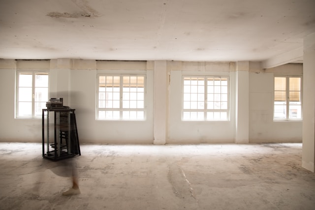 Perkiraan Upah Tenaga Pasang Partisi Gypsum per m2