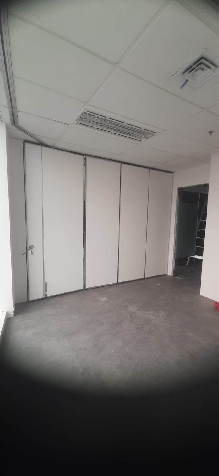 Jenis Partisi Ruangan Portable untuk Kantor Jenis Partisi Ruangan Portable untuk Kantor
