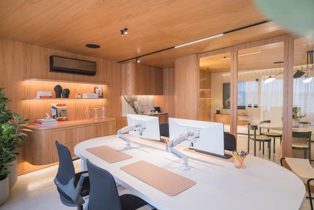 Mana yang Lebih Baik, Kantor Modern atau Tradisional?
